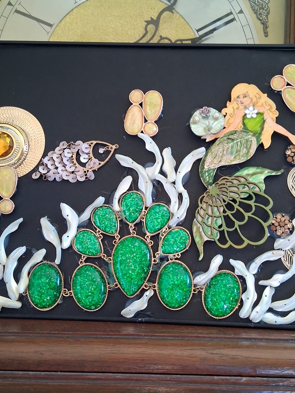 Green Mermaid Wall Art Accent - Iridescent Resin Sea Motif Jewelry Mixed Media - Picture 4 of 10